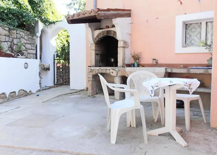 Apartments With Parking Space Veli Losinj, Losinj - 8029