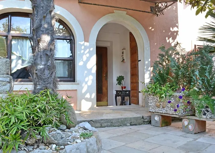 Apartments With Parking Space Veli Losinj, Losinj - 8029 Apartment