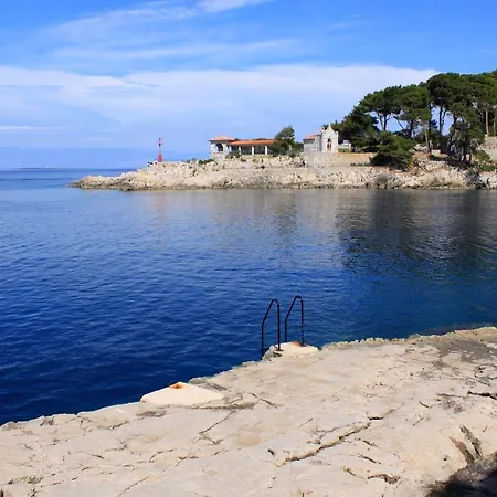 Apartament With Parking Space Veli Losinj, Losinj - 8029 Veli Lošinj