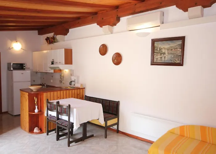 With Parking Space Veli Losinj, Losinj - 8029 公寓 *