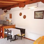 With Parking Space Veli Losinj, Losinj - 8029 Apartament *