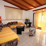 With Parking Space Veli Losinj, Losinj - 8029 Apartament Veli Lošinj