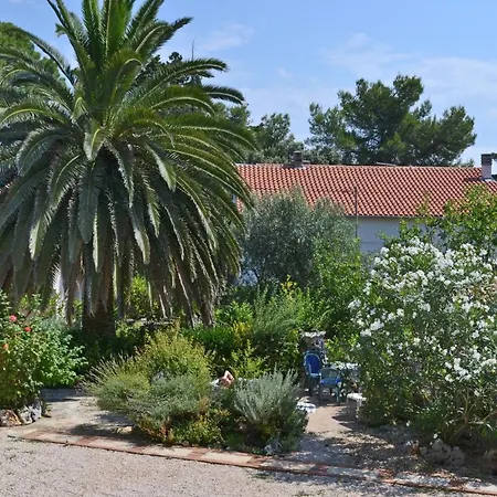 Apartament With Parking Space Veli Losinj, Losinj - 8029 Veli Lošinj