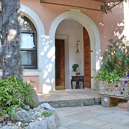With Parking Space Veli Losinj, Losinj - 8029 Apartament