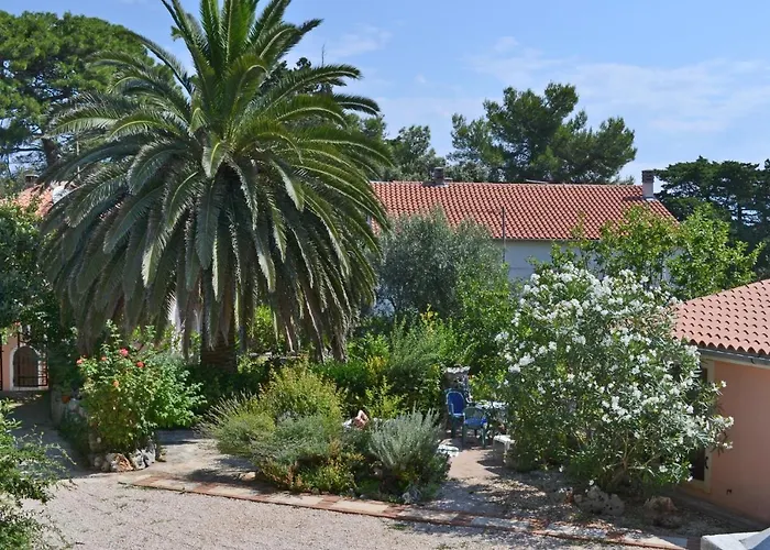 Appartement With Parking Space Veli Losinj, Losinj - 8029 Veli Lošinj